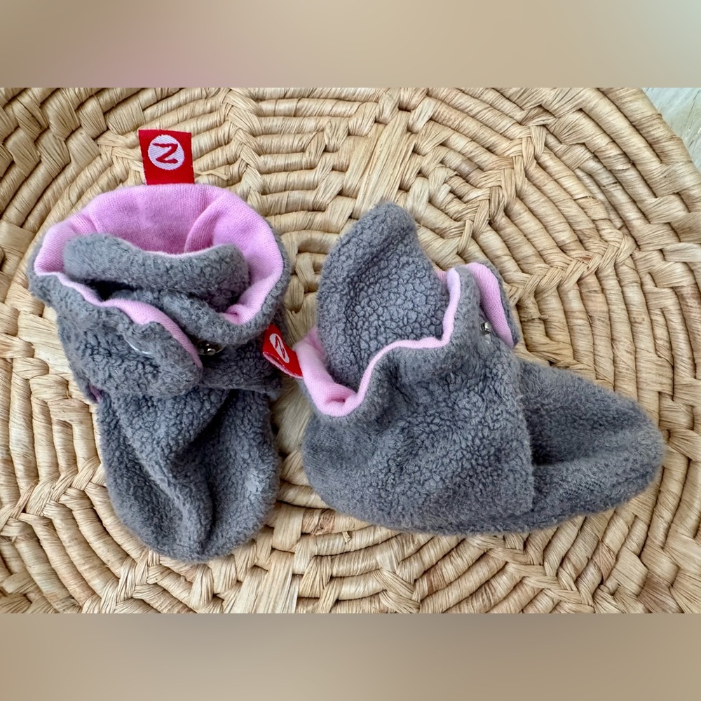 Zutano Baby 6 Months Grey Cozy Fleece Booties